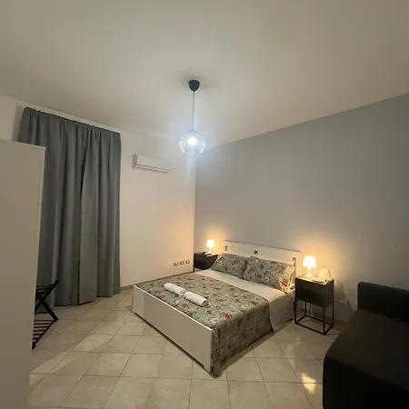 Arche Apartment *